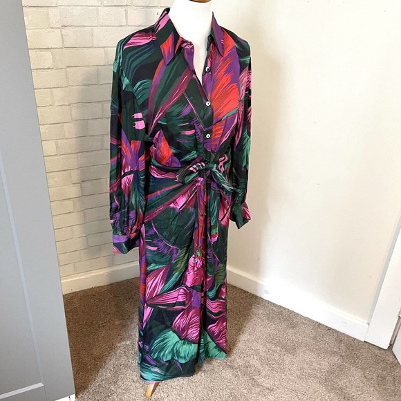 Farm Rio Midnight Leaves Lenzing Ecovero Viscose Midi Dress - Picture 4 of 11